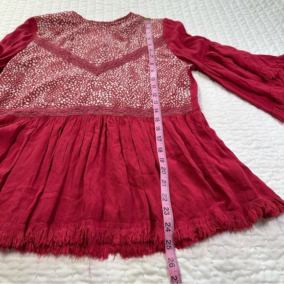 Umgee casual Red Blouse with Flared Sleeves in Size S-M - Picture 4 of 11
